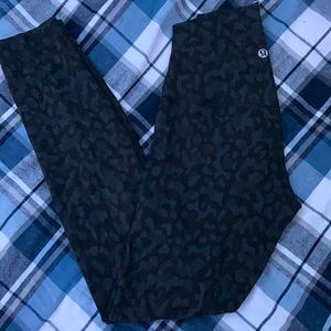 Lululemon Align™ Pant 25" size 2